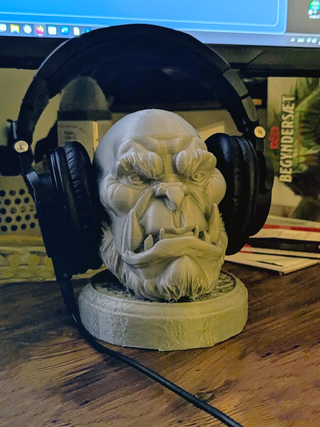Support Casque Orc