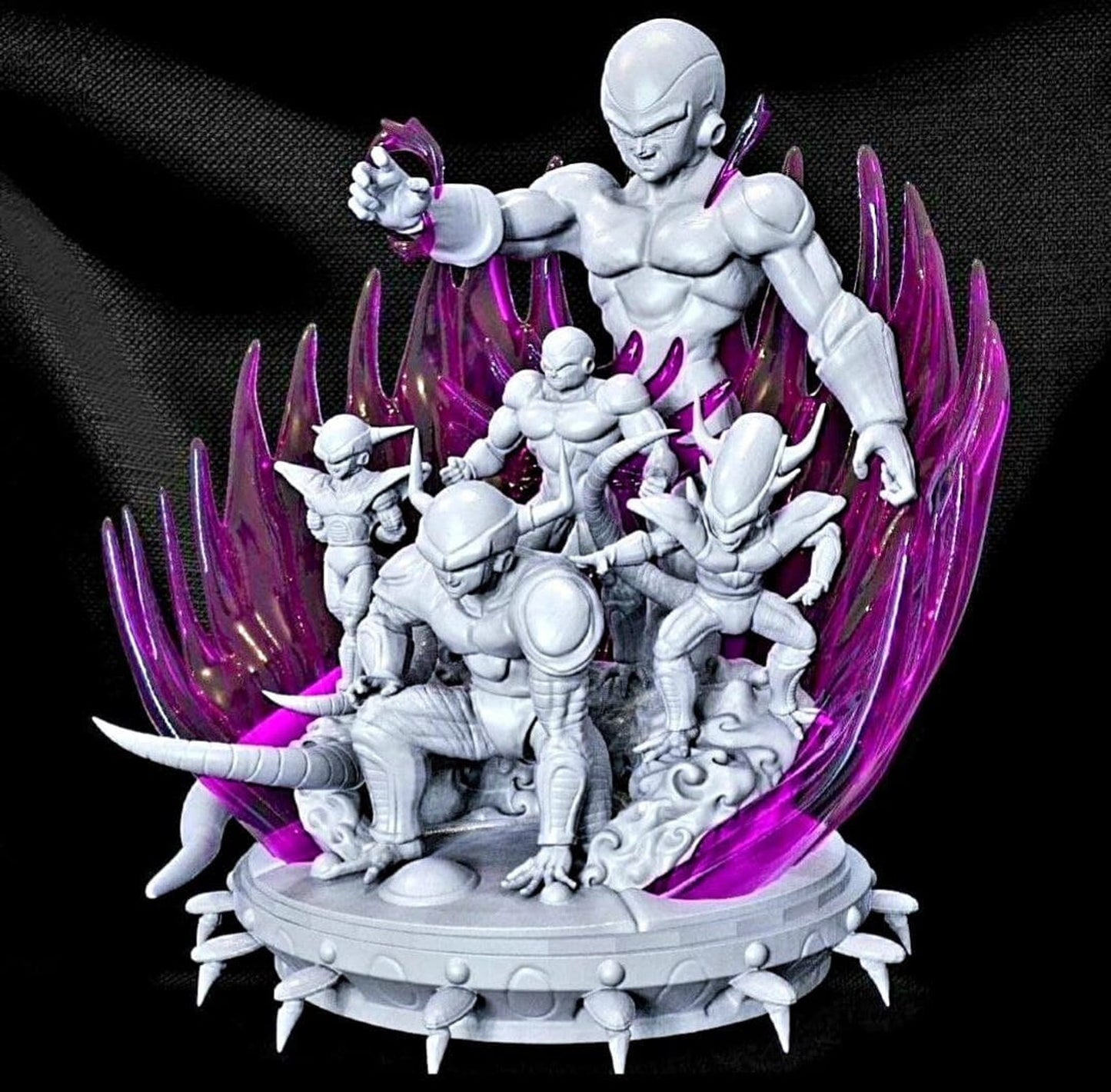 FREEZER DBZ Prêt à Peindre/ Peint